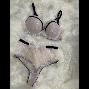 VS Chantilly Lace Bra and Panty Set